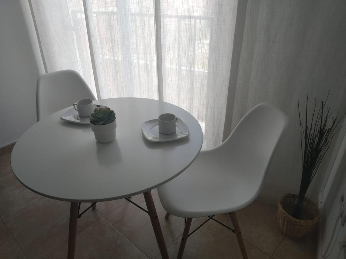 Love Rent4 Malaga Spiteri Buitenkant foto